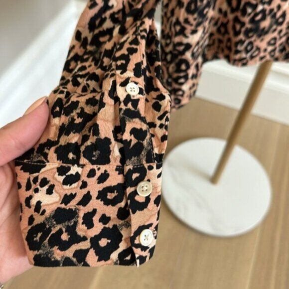 Wilfred by Aritzia Emmeline Leopard Print Blouse – Size Small - Picture 9 of 9